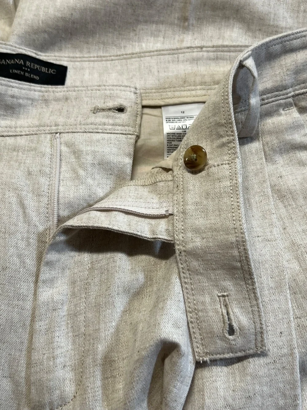 EUC Banana Republic Linen Blend Pleated Pants | Size 12